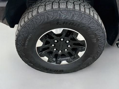 Used 2024 GMC Hummer EV 2X w/ Extreme Off-Road Package AWD/4WD image 33
