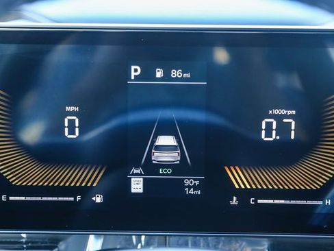 New 2026 Kia Carnival EX FWD image 25
