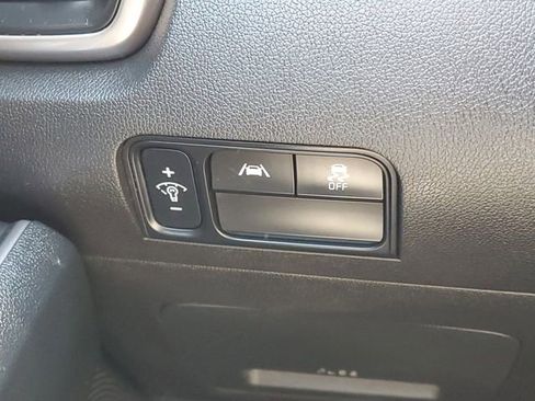 Used 2021 Kia Sorento LX AWD/4WD image 20