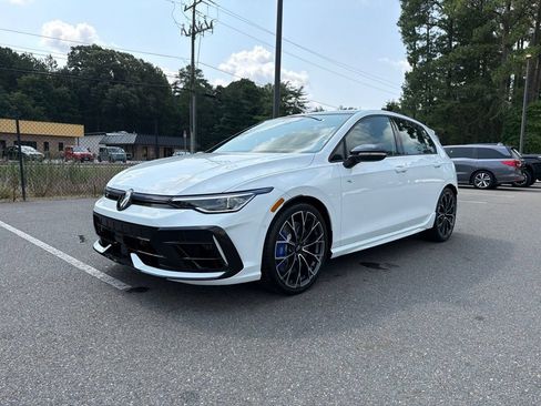 New 2026 Volkswagen Golf AWD/4WD image 2