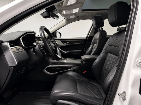Used 2022 Jaguar F-PACE S AWD/4WD image 10
