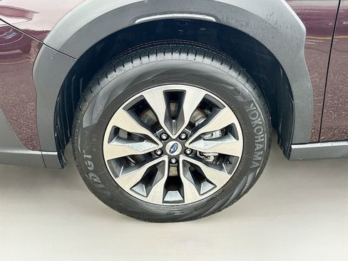 Used 2023 Subaru Outback Limited image 42