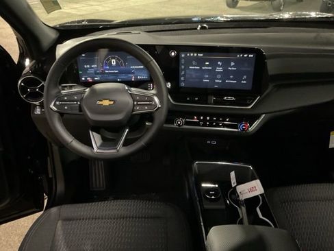 New 2026 Chevrolet Equinox LT AWD/4WD image 15