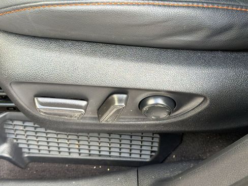 Certified 2022 Toyota Sienna XSE w/ XSE Plus Package FWD image 15