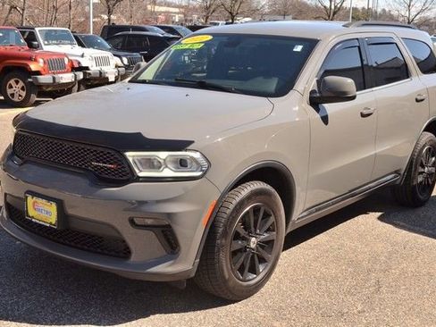Used 2022 Dodge Durango SXT image 4