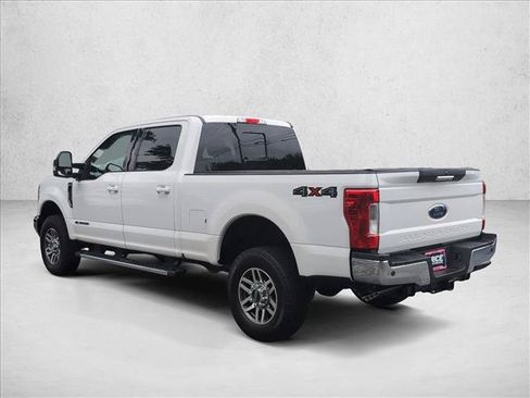Used 2019 Ford F250 Lariat w/ Lariat Value Package AWD/4WD image 7