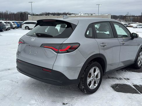 Used 2023 Honda HR-V LX image 7