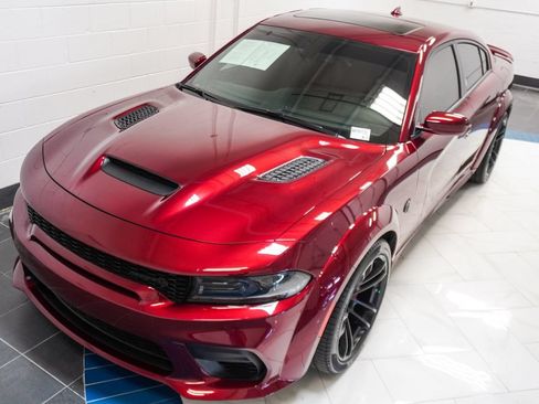 Used 2022 Dodge Charger SRT Hellcat w/ Carbon/Suede Interior Package RWD image 39