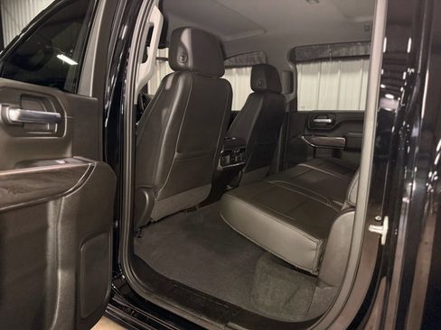 Used 2020 Chevrolet Silverado 2500 LTZ w/ LTZ Plus Package image 16