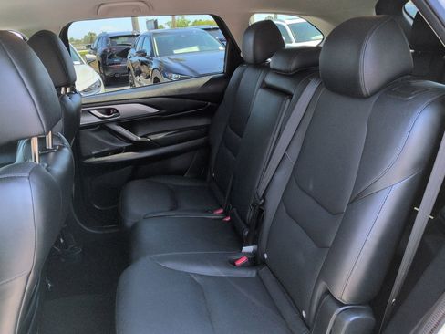 Used 2019 MAZDA CX-9 Touring image 14