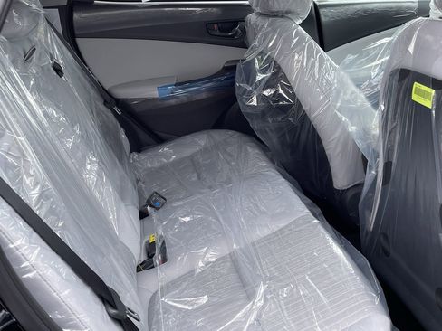 Used 2023 Hyundai Kona SEL w/ Cargo Package AWD/4WD image 9
