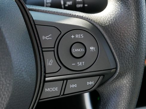 Certified 2025 Toyota RAV4 XLE w/ Convenience Package image 25