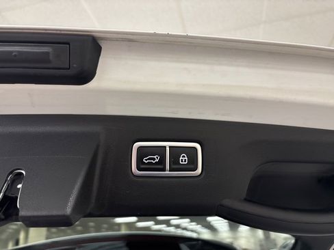 Used 2023 Kia Sorento EX image 14