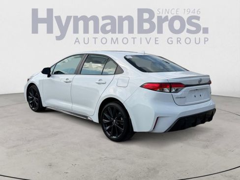 Used 2024 Toyota Corolla SE image 5