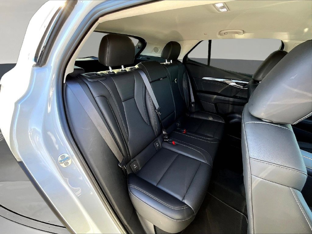 Used 2024 Buick Envision Preferred AWD/4WD image 28