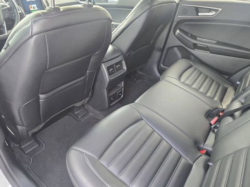 Used 2024 Ford Edge SEL w/ Convenience Package AWD/4WD image 12