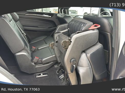 Used 2017 Mercedes-Benz GLS 450 4MATIC image 34