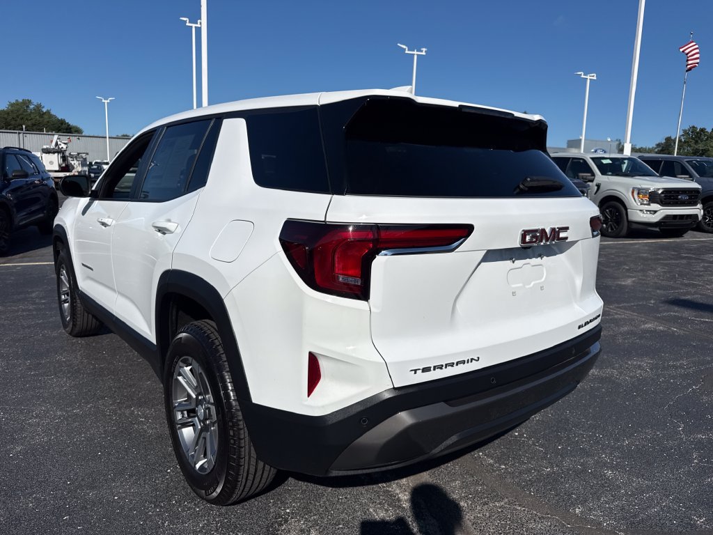Used 2026 GMC Terrain Elevation FWD image 10