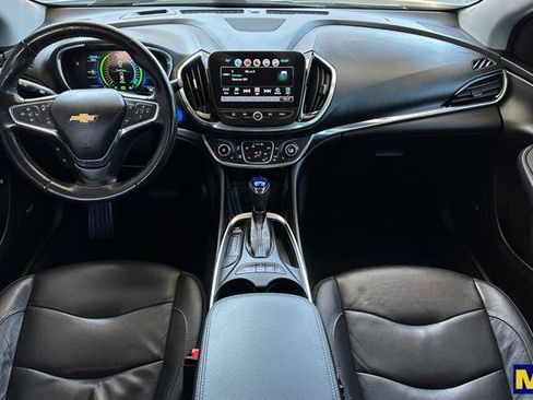 Used 2018 Chevrolet Volt Premier w/ Driver Confidence Package image 15