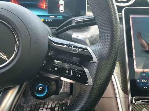 Used 2023 Mercedes-Benz C 43 AMG 4MATIC Sedan w/ Pinnacle Trim Package image 31