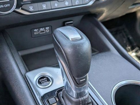 Used 2019 Nissan Altima 2.5 SV FWD image 12