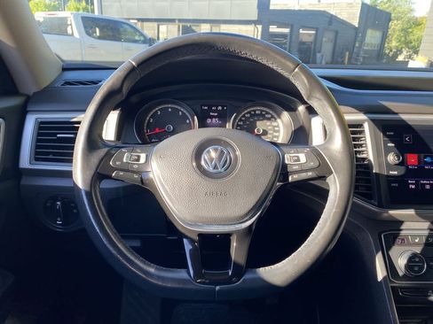 Used 2019 Volkswagen Atlas SE FWD image 20