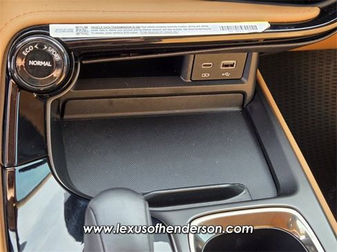 Certified 2025 Lexus NX 250 FWD image 31