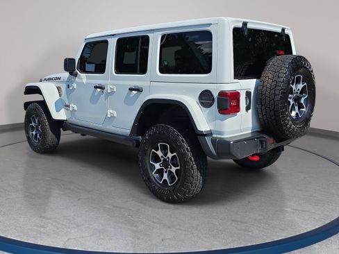 Used 2022 Jeep Wrangler Unlimited Rubicon w/ LED Lighting Group AWD/4WD image 7