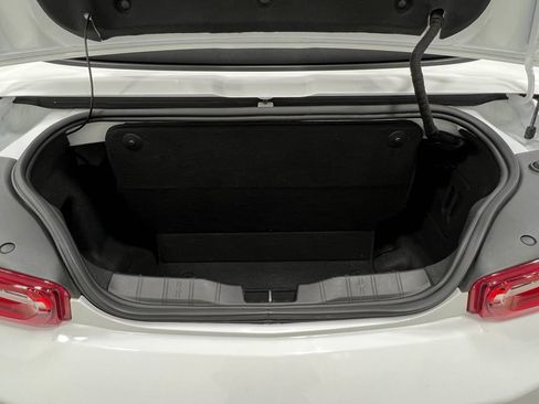 Used 2021 Chevrolet Camaro LT RWD image 26