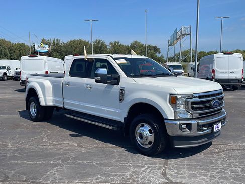 Certified 2022 Ford F350 Lariat w/ Chrome Package AWD/4WD image 7