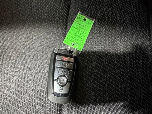 New 2026 Ford F150 XLT w/ Equipment Group 302A MID image 9