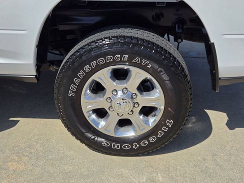 Used 2024 RAM 2500 Big Horn AWD/4WD image 8