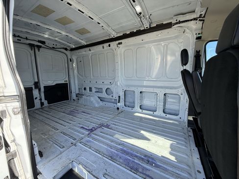 Used 2023 Ford Transit 250 Medium Roof image 30