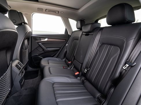 Used 2022 Audi Q5 2.0T Premium Plus w/ Premium Plus Package image 40