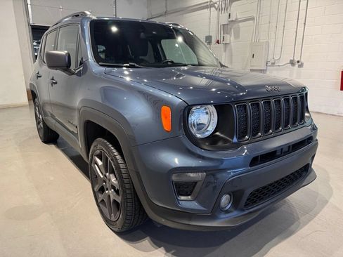 Used 2021 Jeep Renegade Latitude AWD/4WD image 10