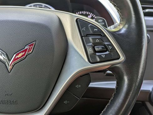 Used 2017 Chevrolet Corvette Stingray Coupe w/ 1LT RWD image 26
