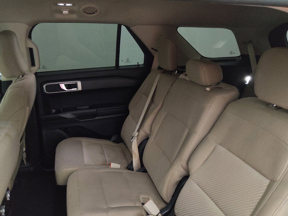 Used 2021 Ford Explorer 2WD image 18