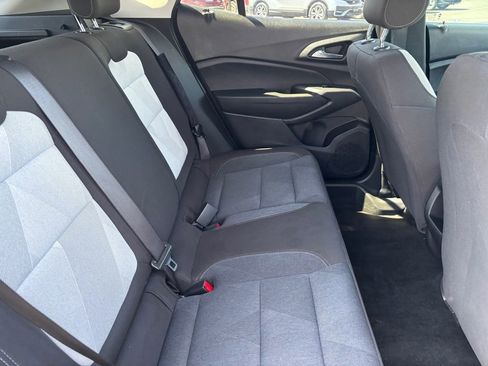 Used 2024 Chevrolet Trax LS w/ LS Convenience Package FWD image 14