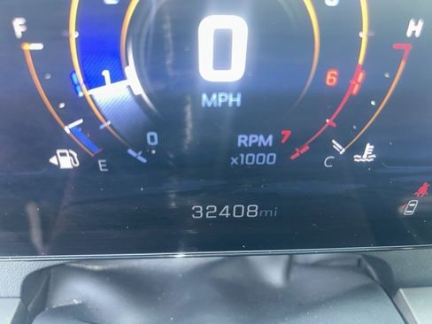 Used 2025 Chevrolet Traverse LT image 20