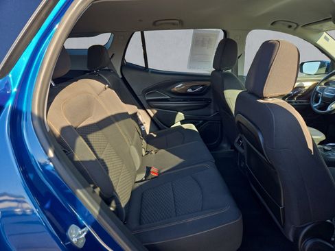 Used 2021 GMC Terrain SLE w/ Driver Convenience Package image 24