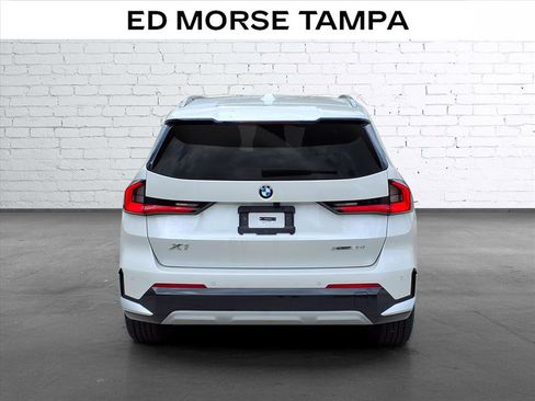 Used 2026 BMW X1 xDrive28i image 4