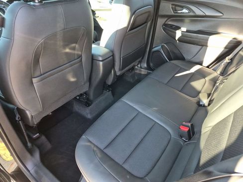 Used 2023 Chevrolet TrailBlazer RS FWD image 27