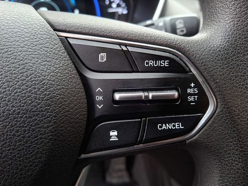 Used 2019 Hyundai Santa Fe SEL image 22