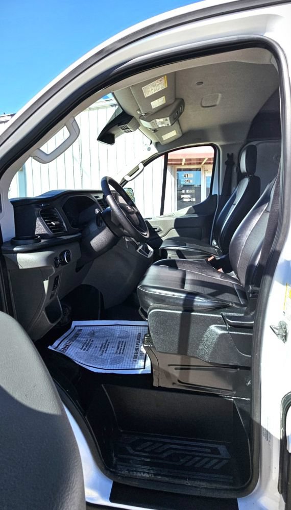 Used 2025 Ford Transit 250 Low Roof RWD image 11