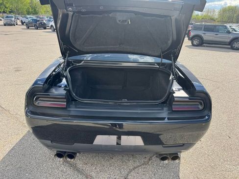 Used 2017 Dodge Challenger SRT w/ Technology Group RWD image 22