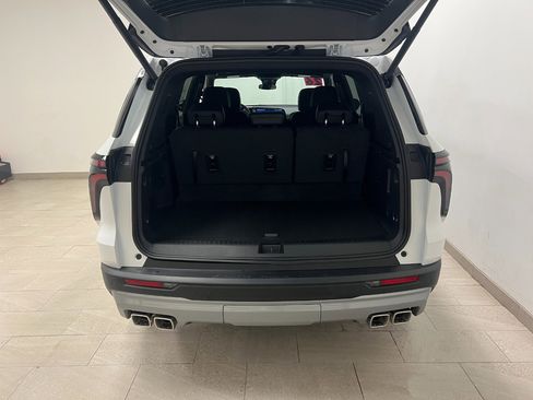 New 2026 Chevrolet Traverse LT image 19