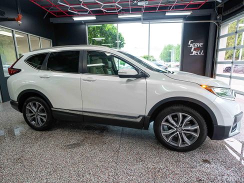 Used 2020 Honda CR-V Touring image 5
