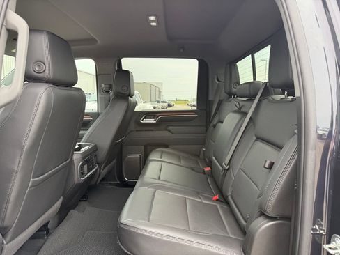 Used 2025 GMC Sierra 2500 Denali AWD/4WD image 7