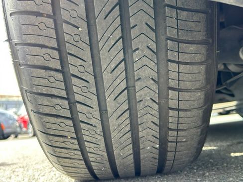 Used 2022 Tesla Model Y Performance image 62