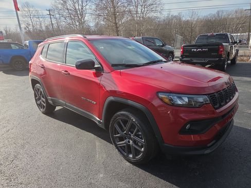 New 2026 Jeep Compass Latitude AWD/4WD image 1